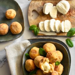 Polpette di patate con cuore filante-Carmela Tornello_Latte Sole_ 45 1 (1 di 1)