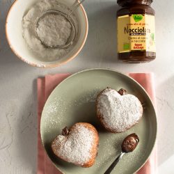 Krapfen cuore Nocciolata senza latte_Carmelita Tornello des 3 1-0020